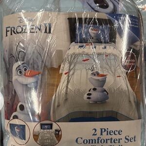 Disney Frozen Olaf Blue and White Comforter Set